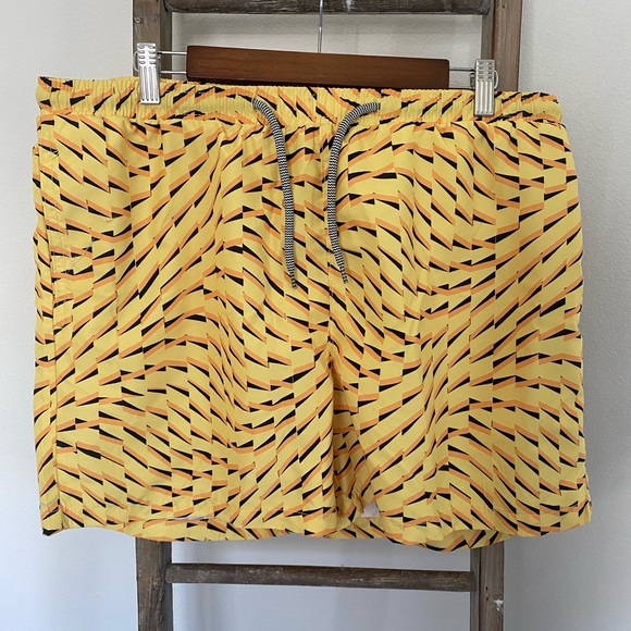 NWT - Open Edit - Nordstrom Men’s Swim Trunks - Size Large - Picture 2 of 7